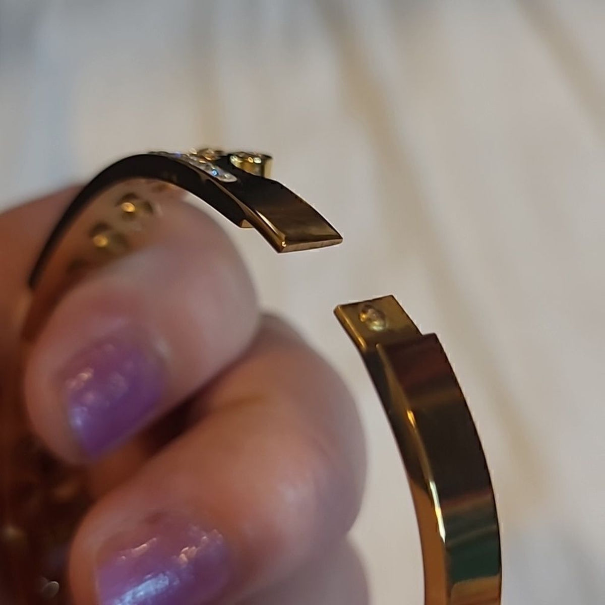 Elegant Crown Tiara Bangle Bracelet