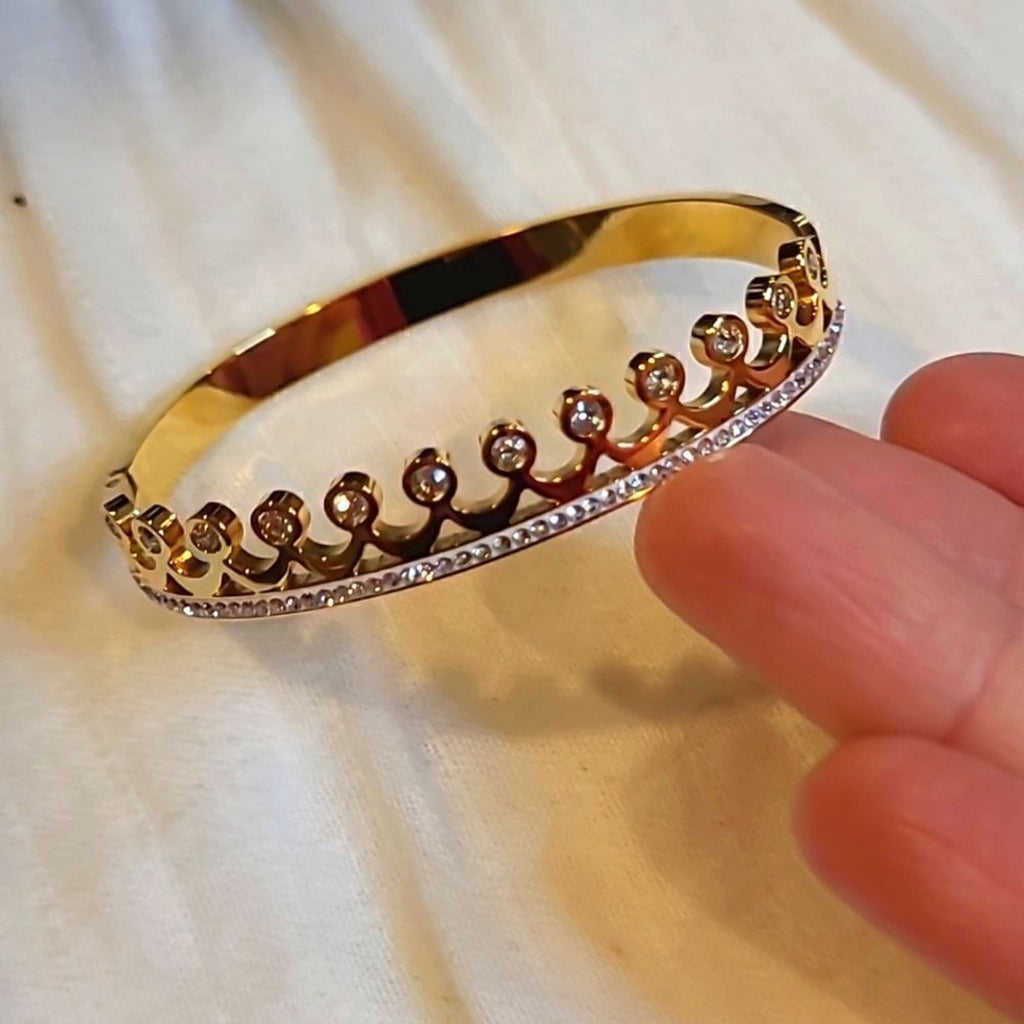 Elegant Crown Tiara Bangle Bracelet
