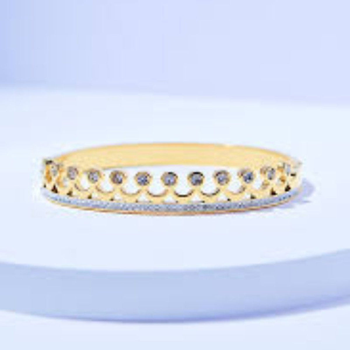 Elegant Crown Tiara Bangle Bracelet