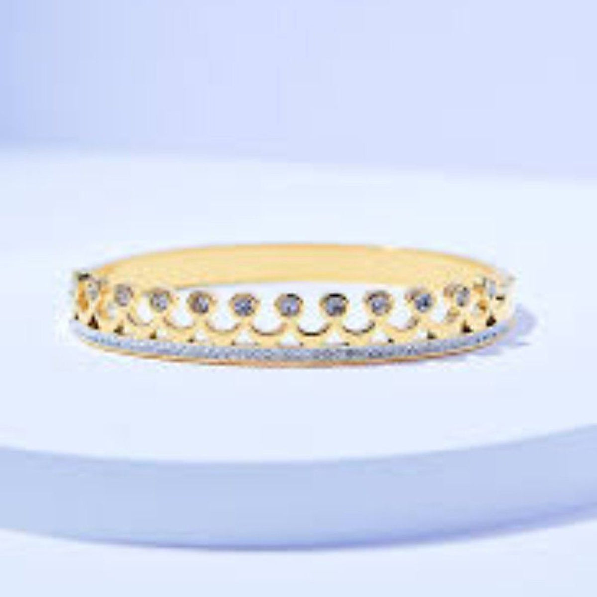 Elegant Crown Tiara Bangle Bracelet